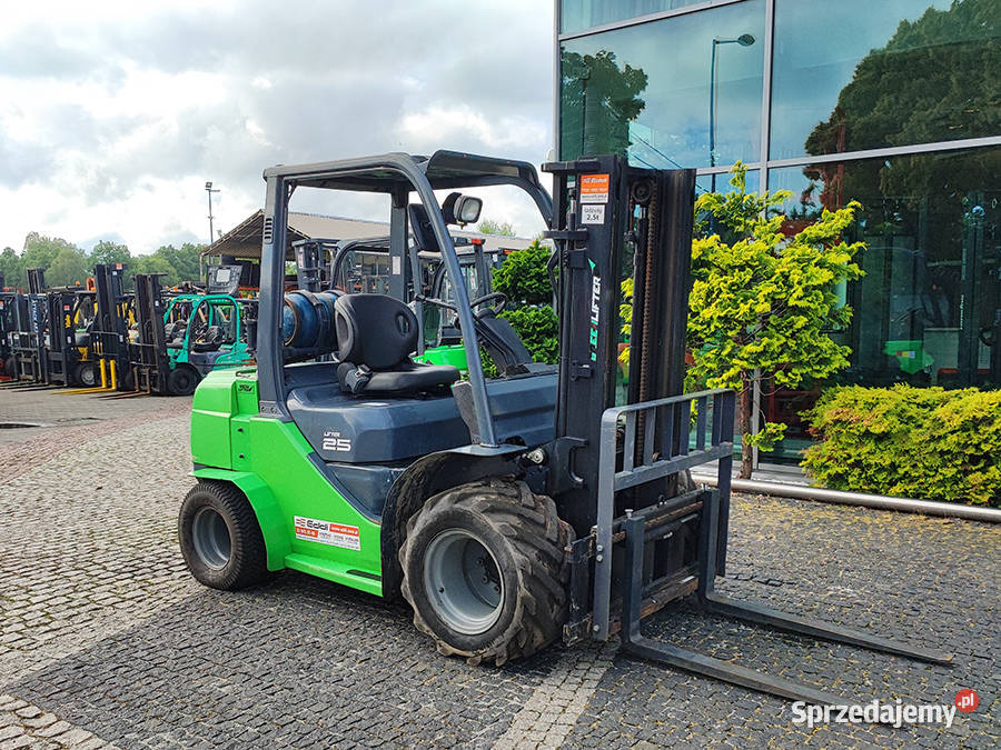 wózek widłowy Greenlifter G25 Terrain 25 t LPG
