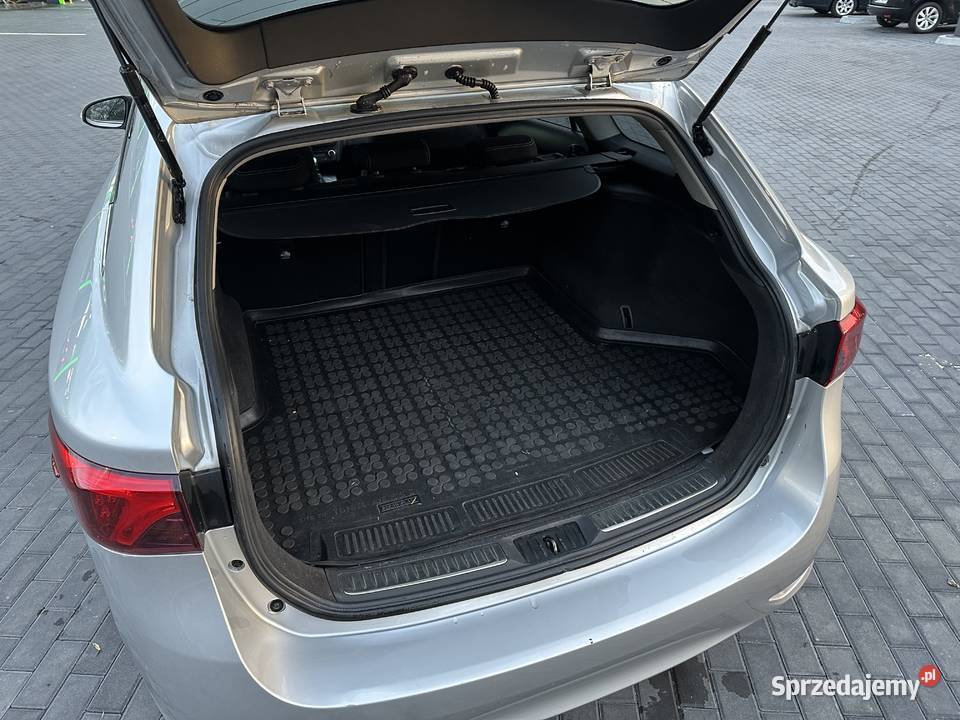 Toyote Avensis 20d4D 2015r Super stan 2015r mazowieckie Żyrardów