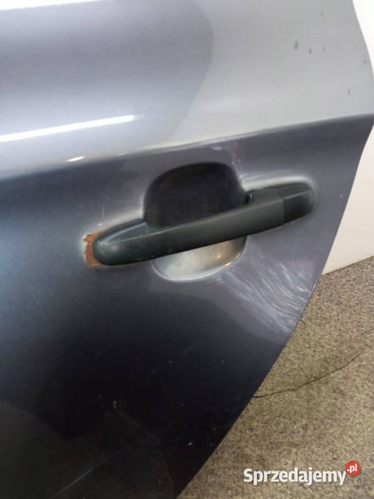 DRZWI LEWE TYŁ 2E Hyundai i20 I 20082014 świętokrzyskie