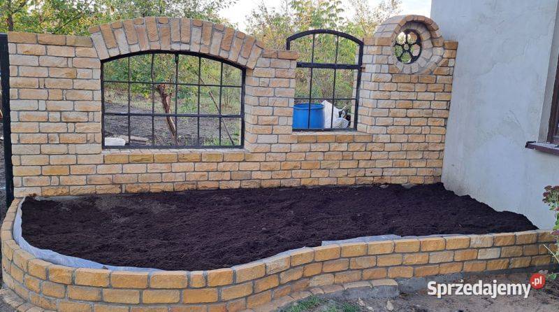 piaskowiec naturalny CEGŁA ogrodzenie mur murek Szydłówek