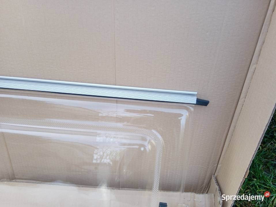Okno przyczepy kempingowej kampera 75 X 37 nowe sprzedam