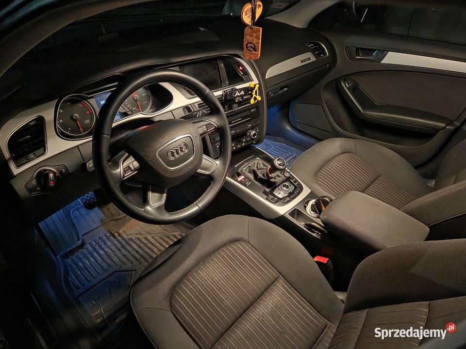 Audi A4 B8 20tdi Quattro manual 190222 Dobiecin-Kolonia sprzedam