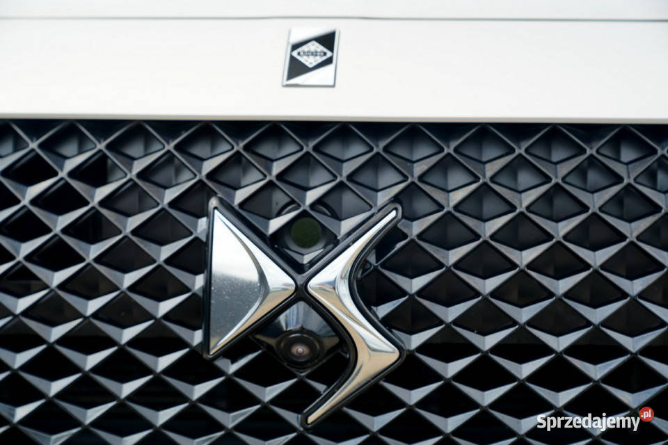 DS Automobiles DS 7 Crossback LOUVRE masaze FUL światła LED