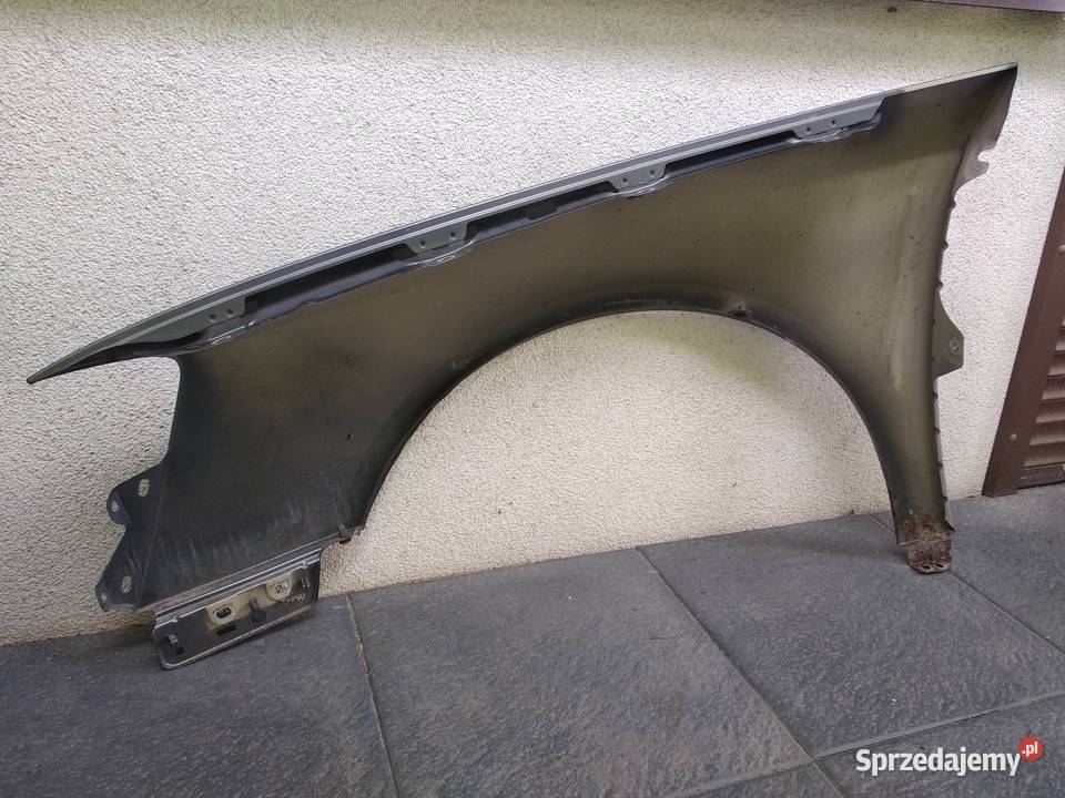VW Passat B6 błotnik przedni prawy pasażera łódzkie Sieradz sprzedam
