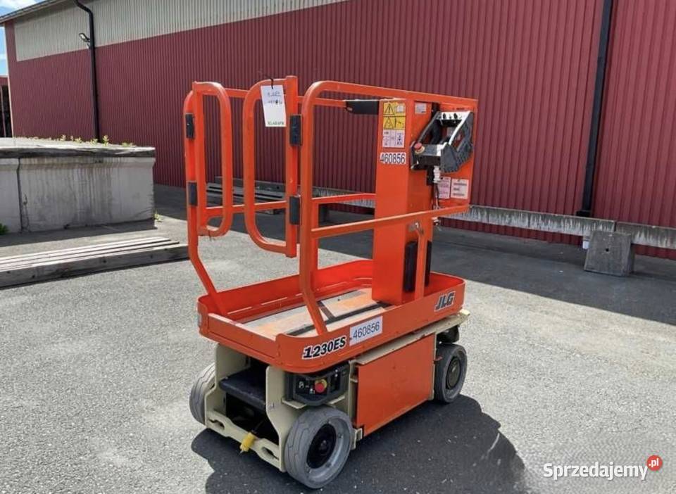 Podnośnik masztowy JLG 1230ES łódzkie