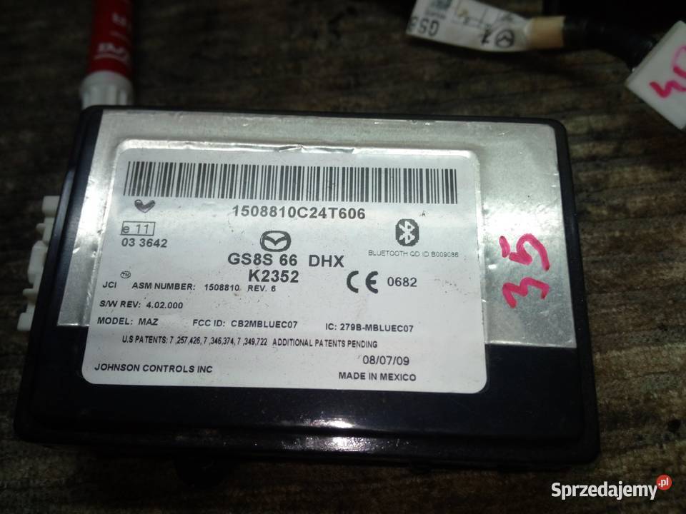 Przelicznik Mazda 6 gh 2 2 d r2aa deski rozdzielcze, konsole sprzedam
