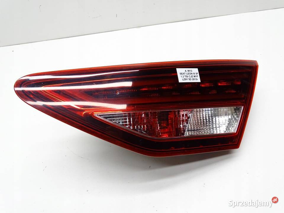 LAMPA PRAWY TYŁ PRAWA TYLNA W KLAPĘ 5F0945308F