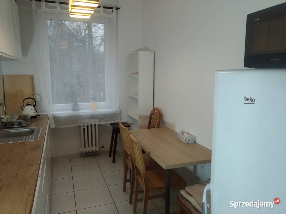 2pokojowe mieszkanie 52m na 1 piętrze Os Kraków sprzedam