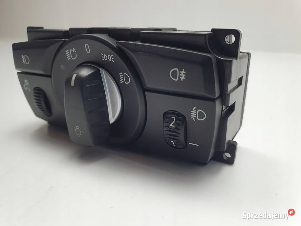 PRZEŁĄCZNIK ŚWIATEŁ Włącznik BMW E60 E61lift LCi Wyposażenie wnętrza Chełm