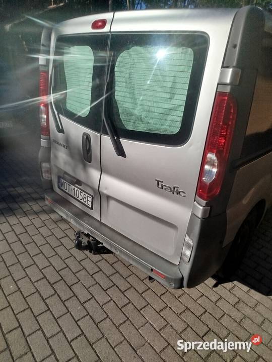 Sprzedam Renault Trafic brygadówka Rok produkcji 2007 mazowieckie Józefów
