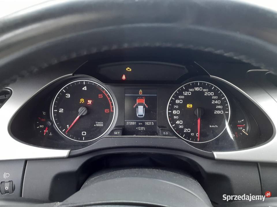 LICZNIK AUDI A4 B8 20 TDI 8K0920930C