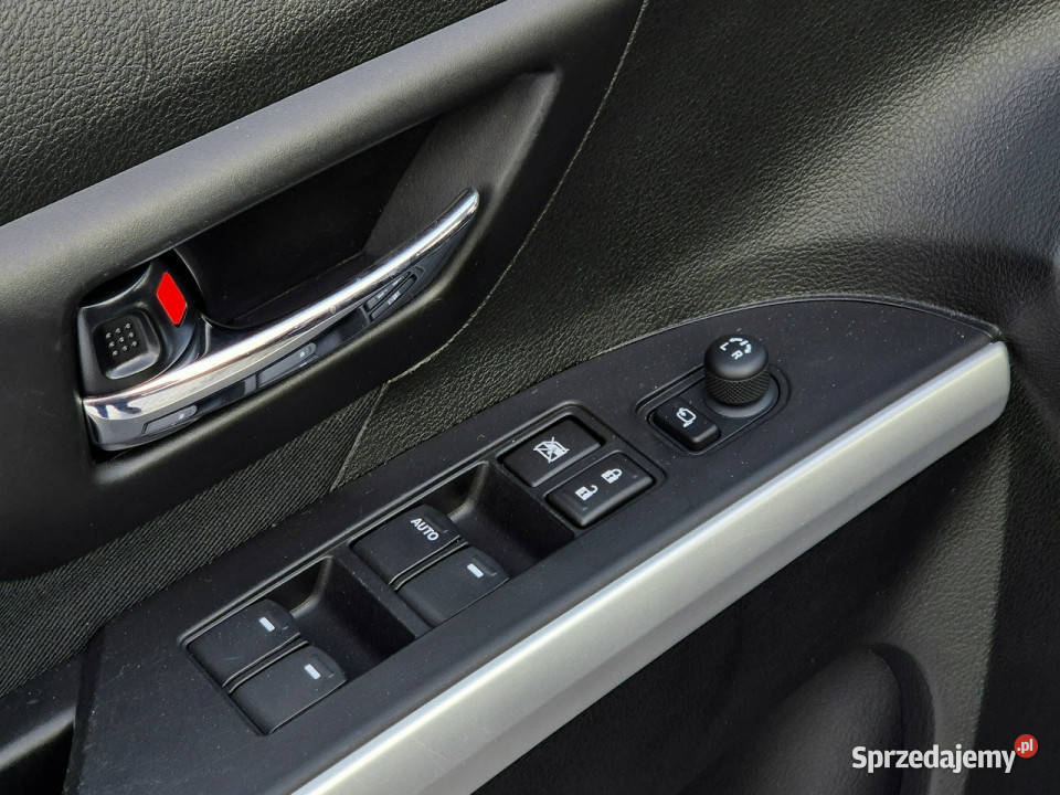 Suzuki SX4 SCross 16MPi 120 czujnik zmierzchu Węgrów