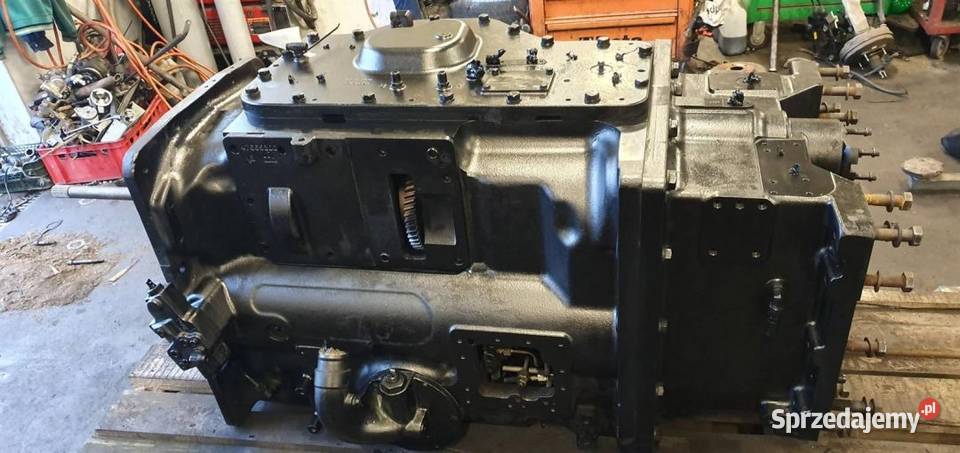 SKRZYNIA BIEGÓW HOLLAND T8320 TRANSMISSION Pozostałe
