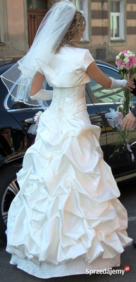 Zjawiskowa suknia ślubna