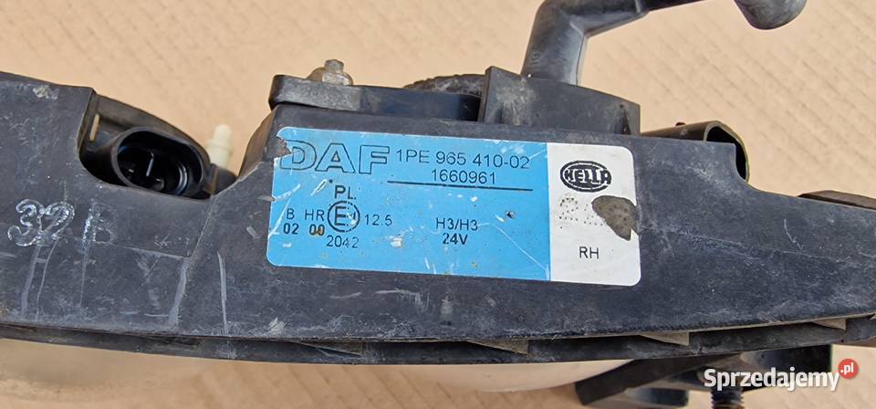 DAF XF CF 105 HALOGEN LEWY ORYGINAŁ 1660961 Bieleń sprzedam
