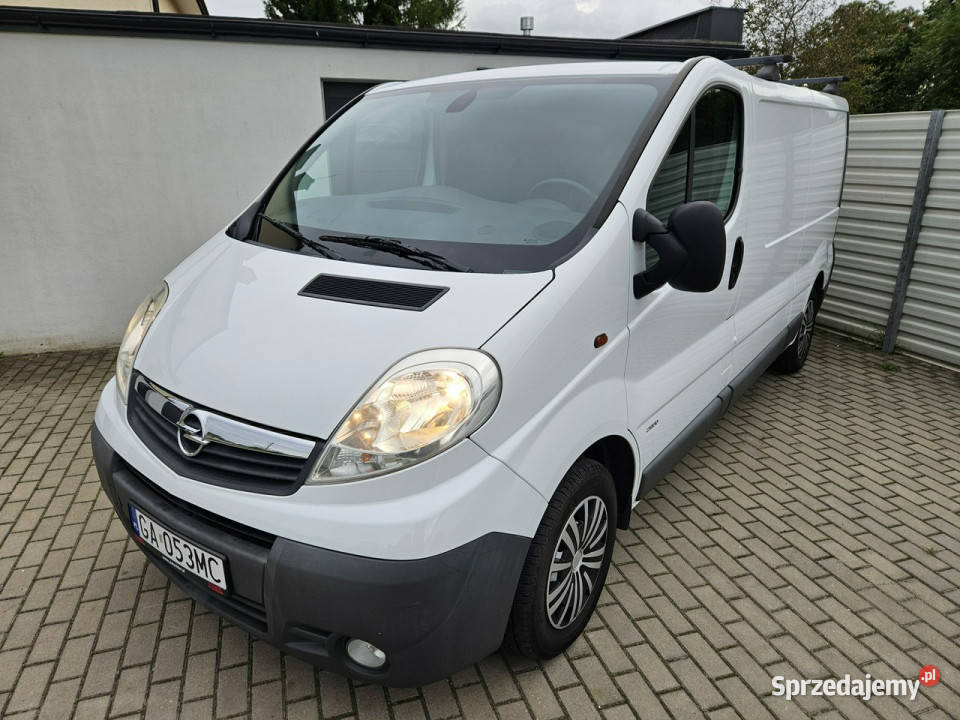 Opel Vivaro 20 CDTI 115 L2 LONG 1 właściciel Gdynia sprzedam
