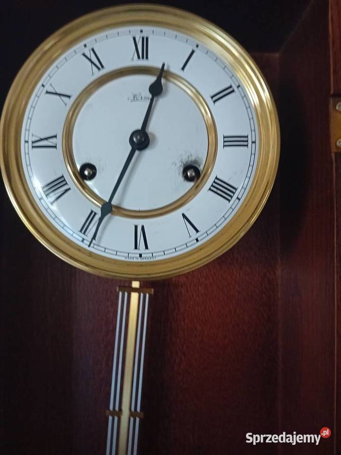 Zegar ścienny z wahadłem firmy Hermle Bezrzecze