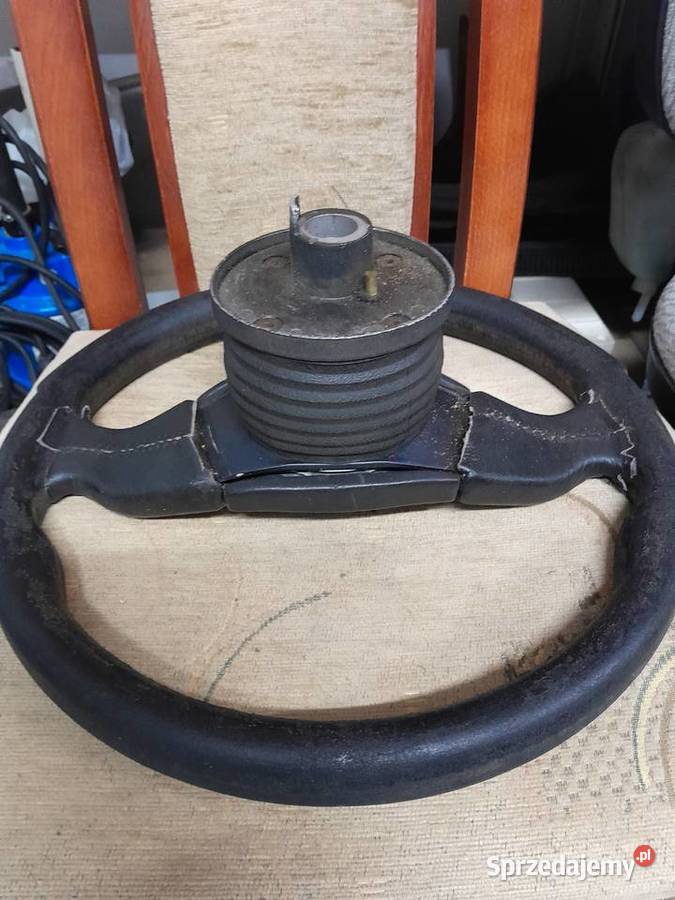 Audi ur s2 80 90 kierownica Wiśniowa