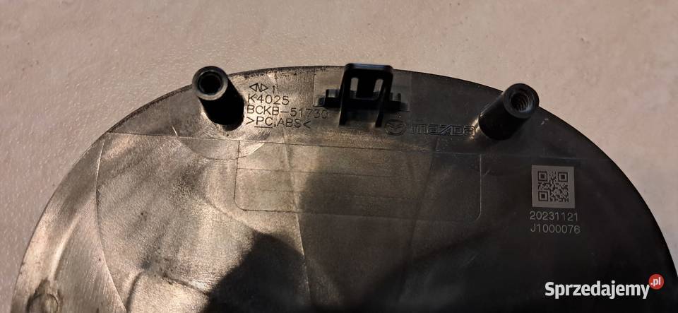 Znaczek emblemat Mazda Cx30 Serock