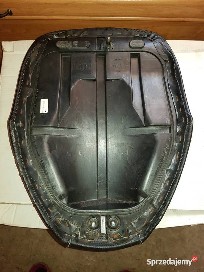 Yamaha Aerox 50 2T 9712 oryginalne siedzenie Warszawa