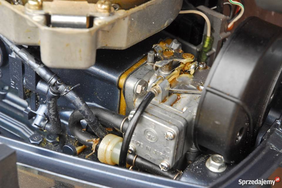 Silnik zaburtowy dwusuw YAMAHA 5 Mikołajki