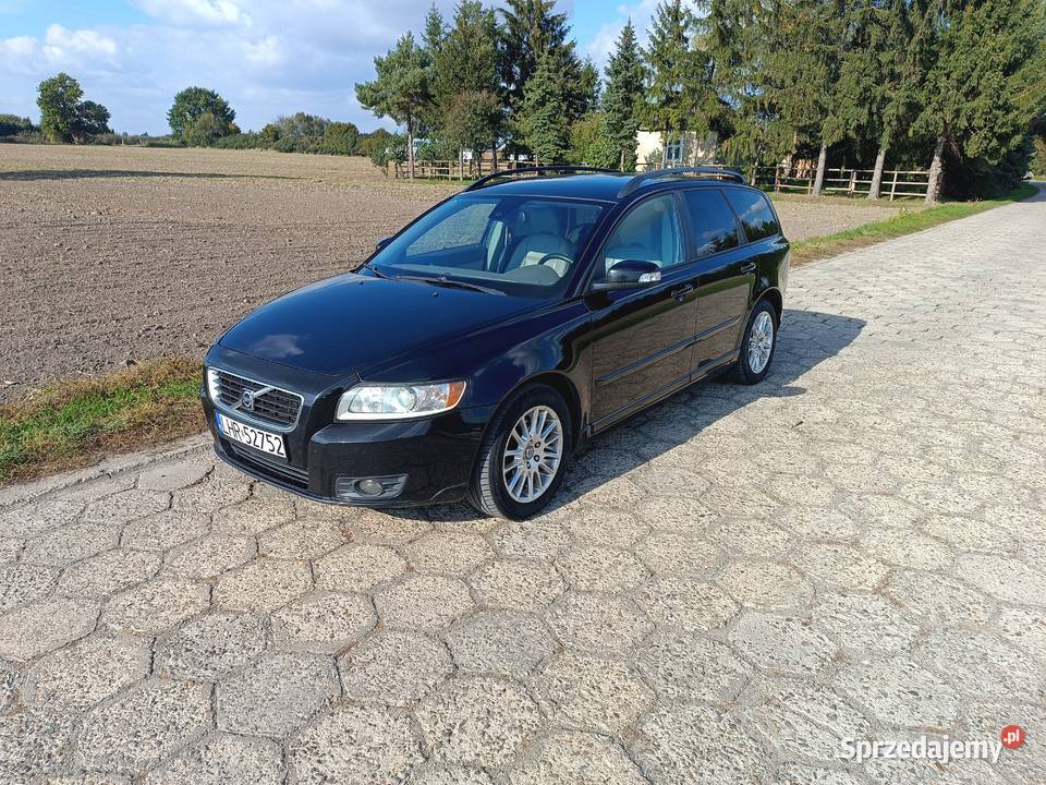 Volvo v50 uszkodzone