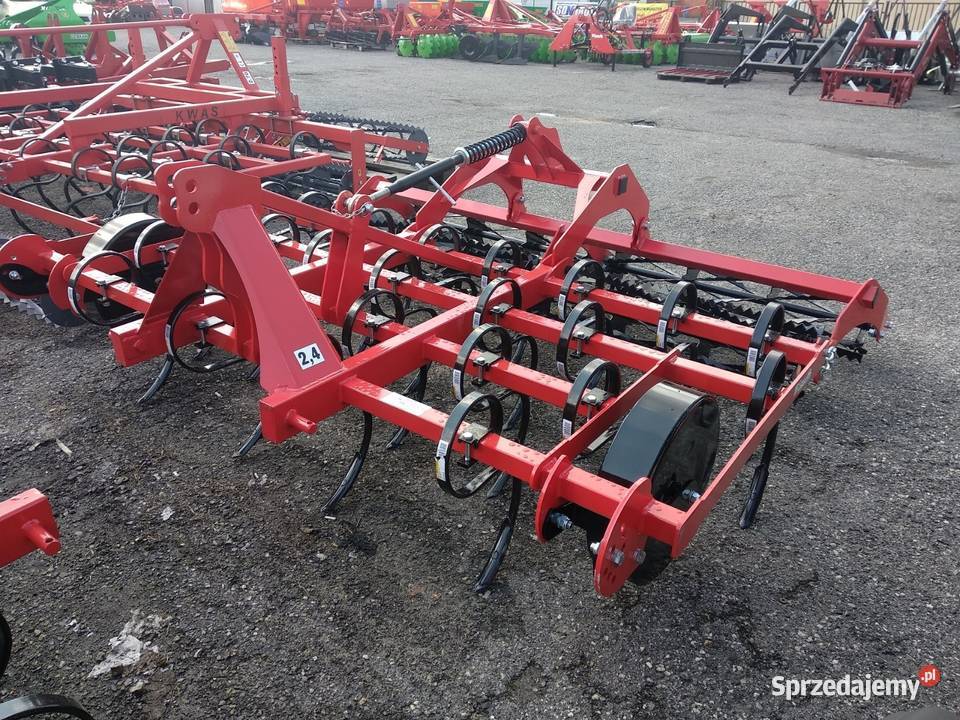 Agregat uprawowy 18m 210m 24m 28m 30m 32m Miechów sprzedam