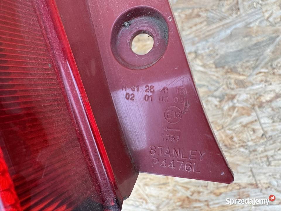 LAMPA TYŁ LEWA LH SUZUKI SWIFT MK6 02010002 Międzychód