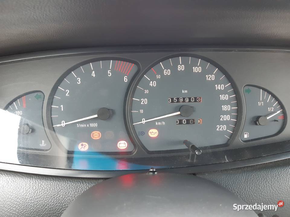 Opel Omega B Sedan 22 DTI 16V 120 olej napędowy Opel Toruń sprzedam