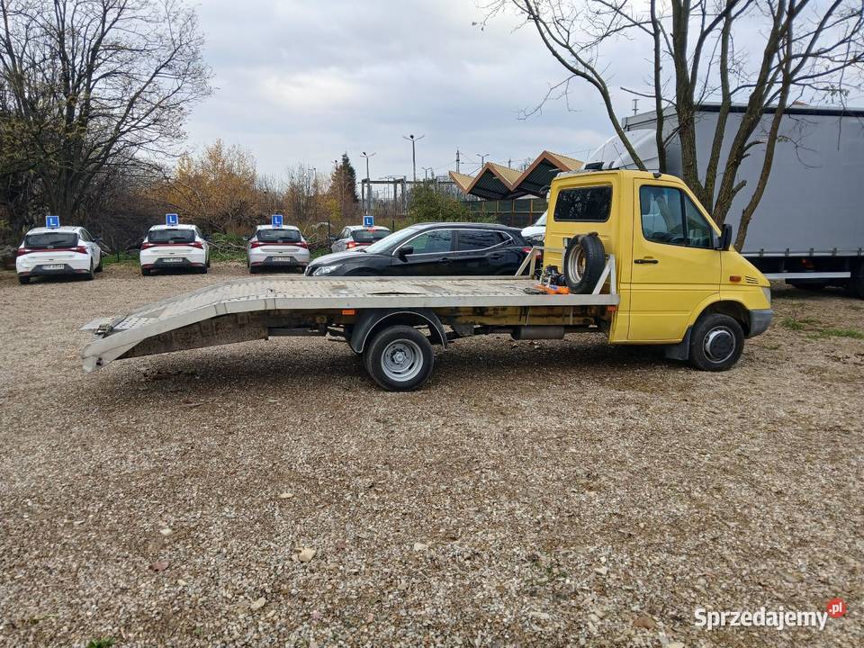 Mercedes sprinter auto laweta 27cdi bliźniak zarejestrowany w Polsce Mercedes-Benz Przemyśl