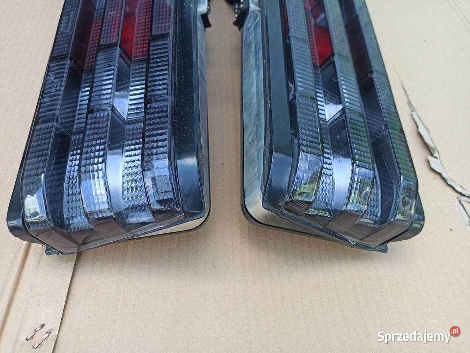 Mercedes W201 lampy tylne FIFFT kirunkowskazy Gorzów Wielkopolski