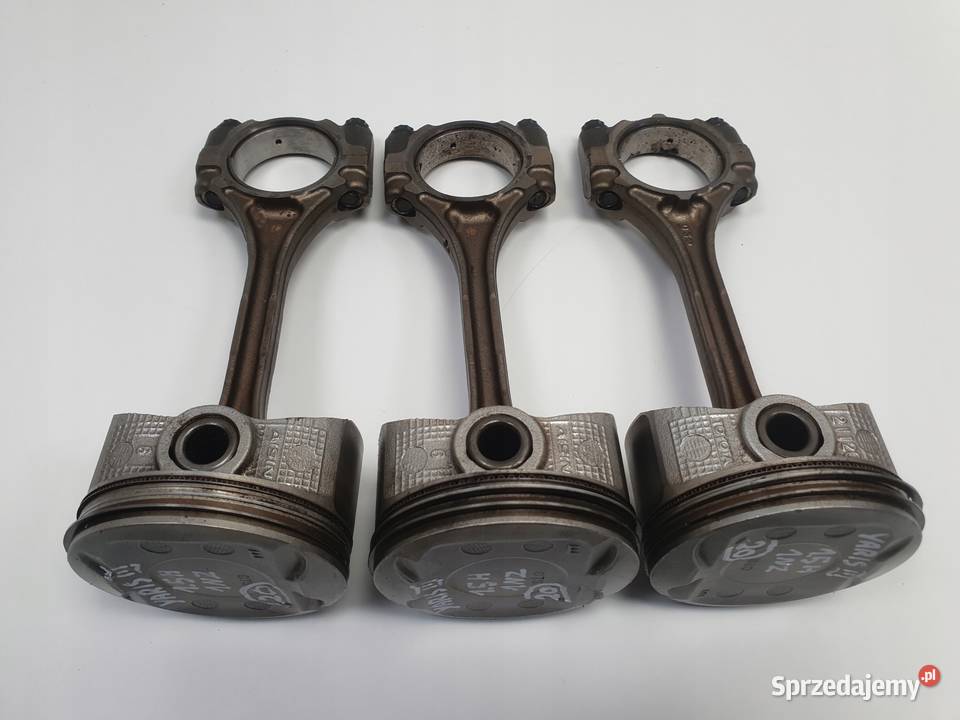 Toyota Yaris III 15 H HYBRID TŁOK KORBOWÓD 1NZ Chełm