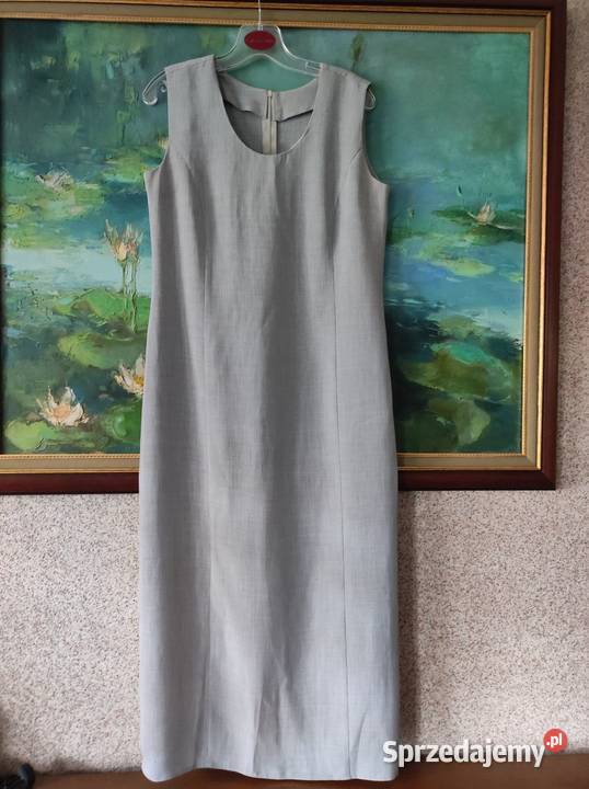 długa maxi elegancka klasyczna sukienka biurowa
