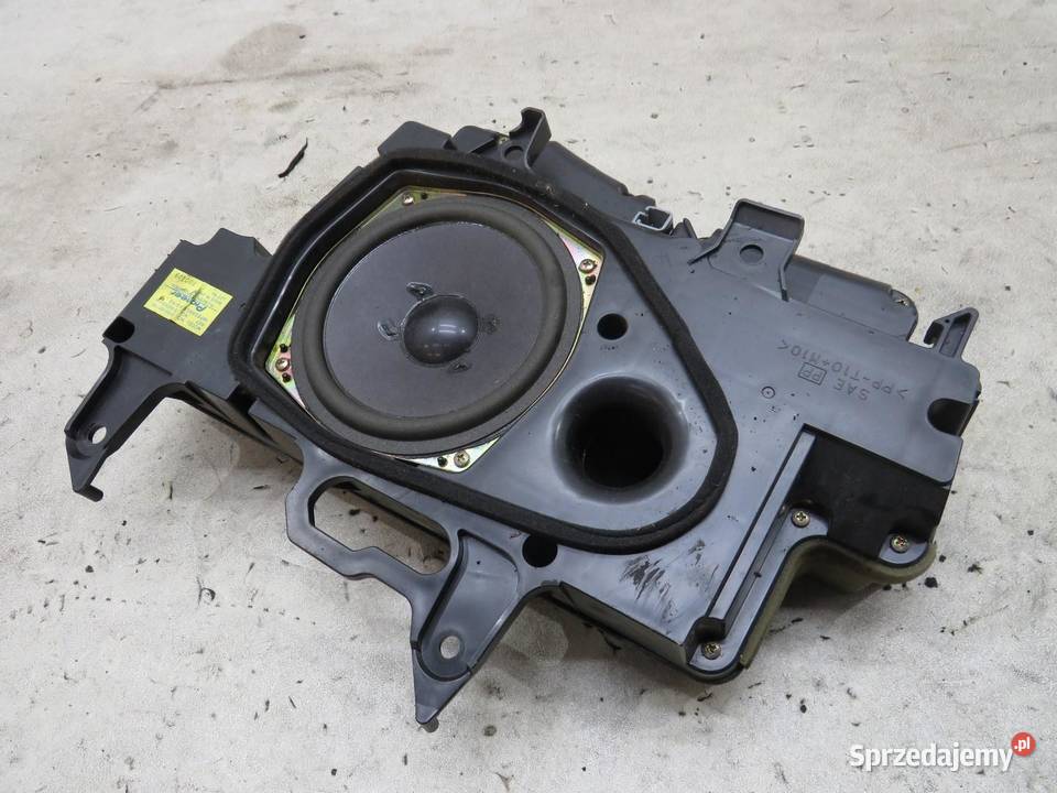 SUBWOOFER LAND CRUISER 120