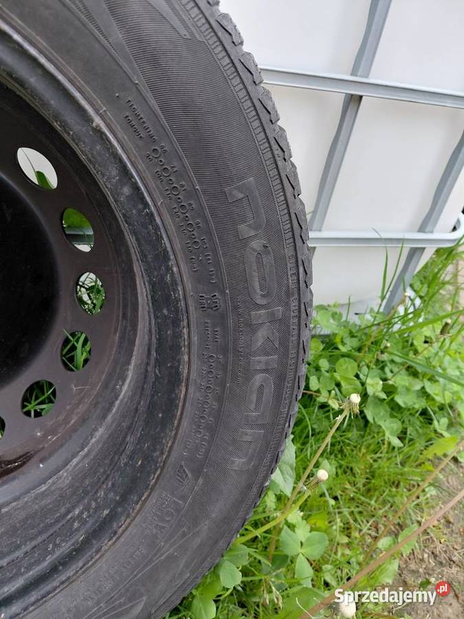 Nokian wr d4 zimowe komplet 215 55 16 opony Wola Różaniecka sprzedam
