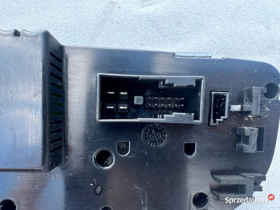 Panel sterowania klimatyzacji Mercedes Klasa C W Ostrzeszów