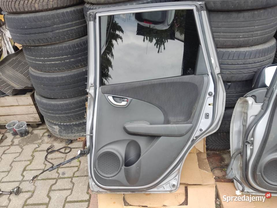 DRZWI PRAWY TYŁ HONDA JAZZ III LIFT DRZWI PRAWY osobowe wielkopolskie