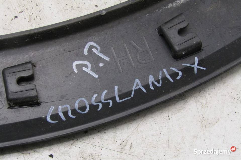LISTWA NAKŁADKA BŁOTNIKA PRAWY PRZÓD OPEL