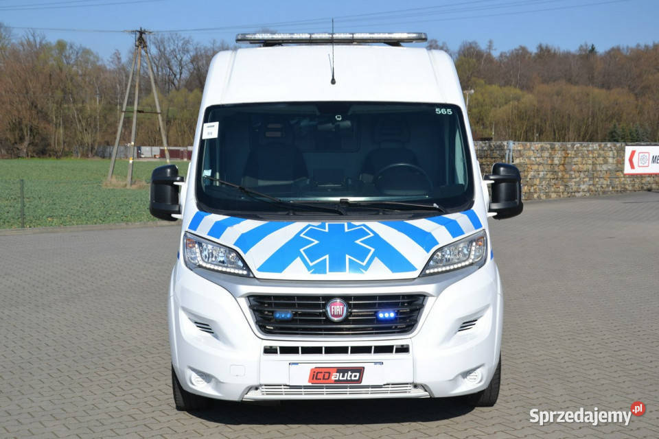 Fiat Ducato 23 JTD 150 ambulans karetka nosze 2300cm3