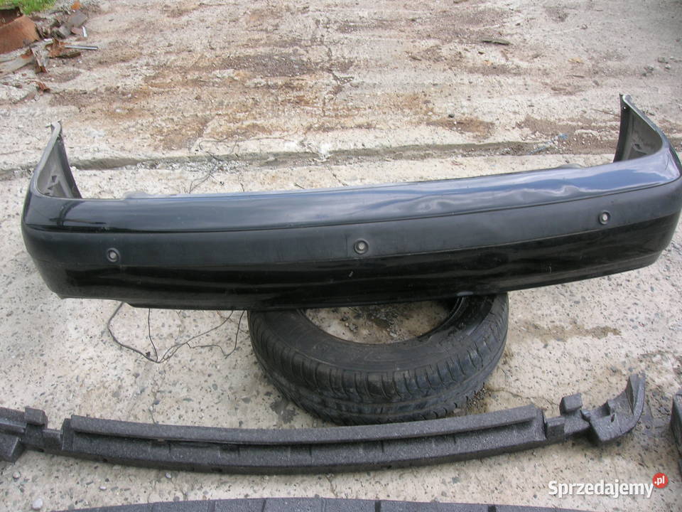 Sprzedam zderzak tył SAAB 95 2000 sedan osobowe Zderzaki