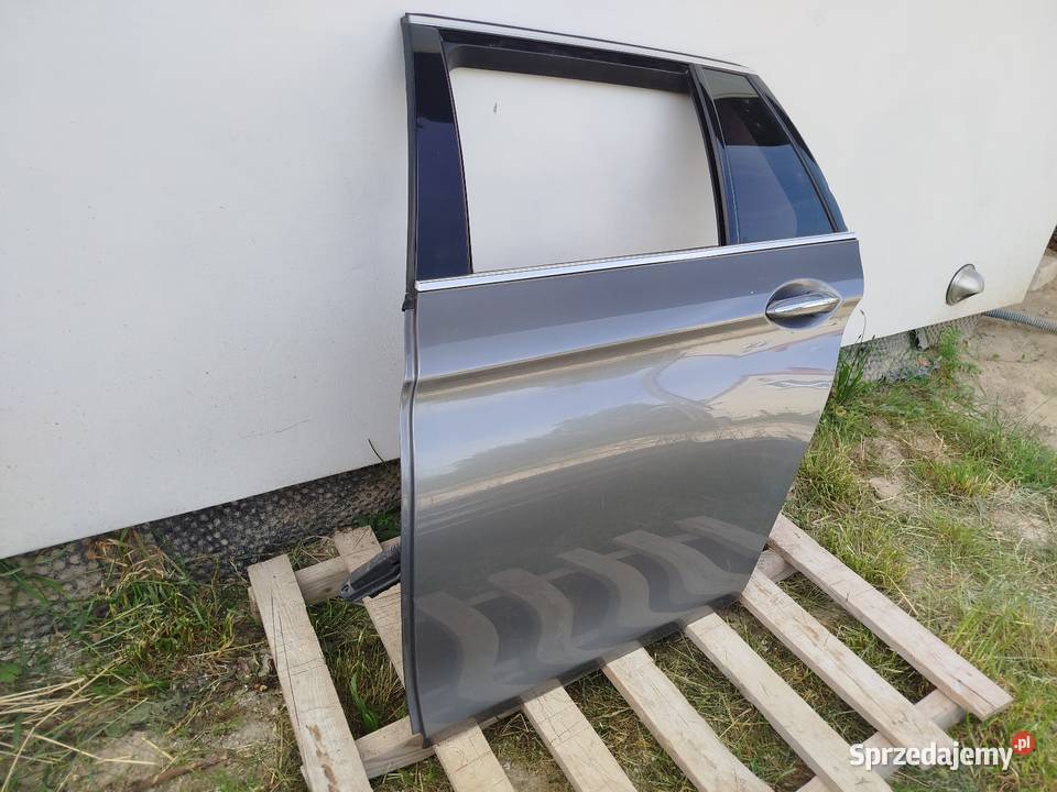 Drzwi Lewy Tył BMW Seria 5 F11 F10 Sedan A527 Drzwi Grybów