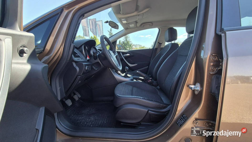 Opel Astra J 20092019 lakier metallic Astra sprzedam