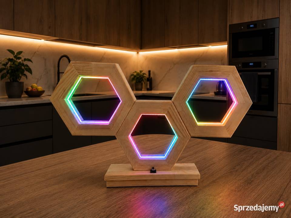 Lampa LED RGB z drewna naturalnego 62x37 Pilot Gajewniki-Kolonia