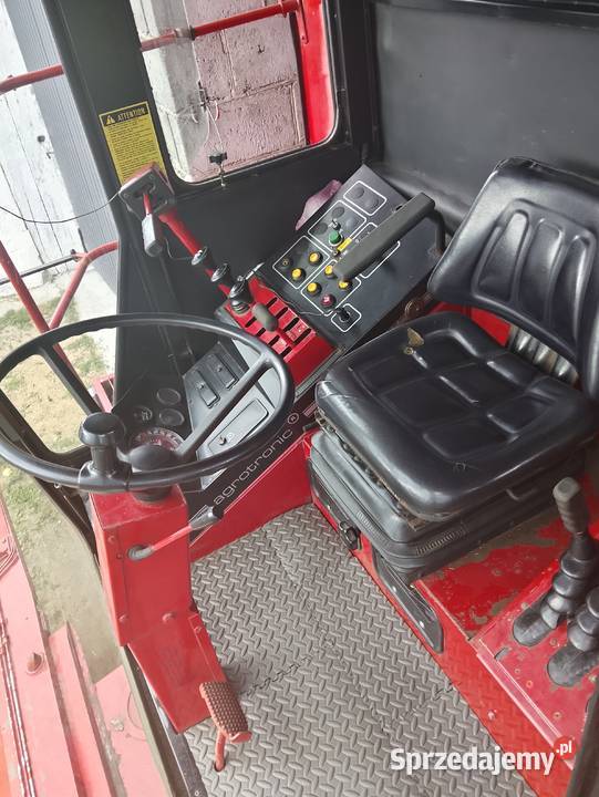 International CF30 łódzkie sprzedam
