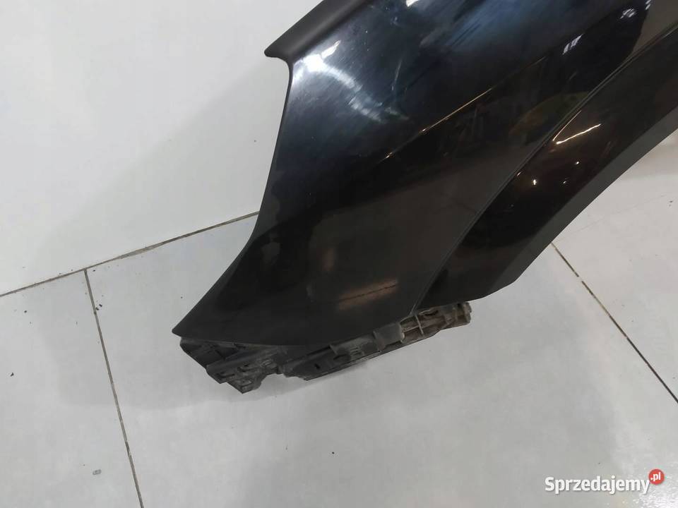 BŁOTNIK LEWY PRZÓD LIFT CZARNY Opel Vectra III