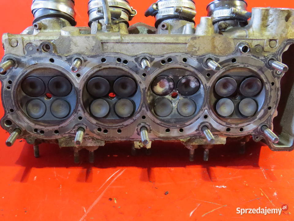 HONDA CBR 900 RR CBR900RR SC33 głowica zawory mazowieckie