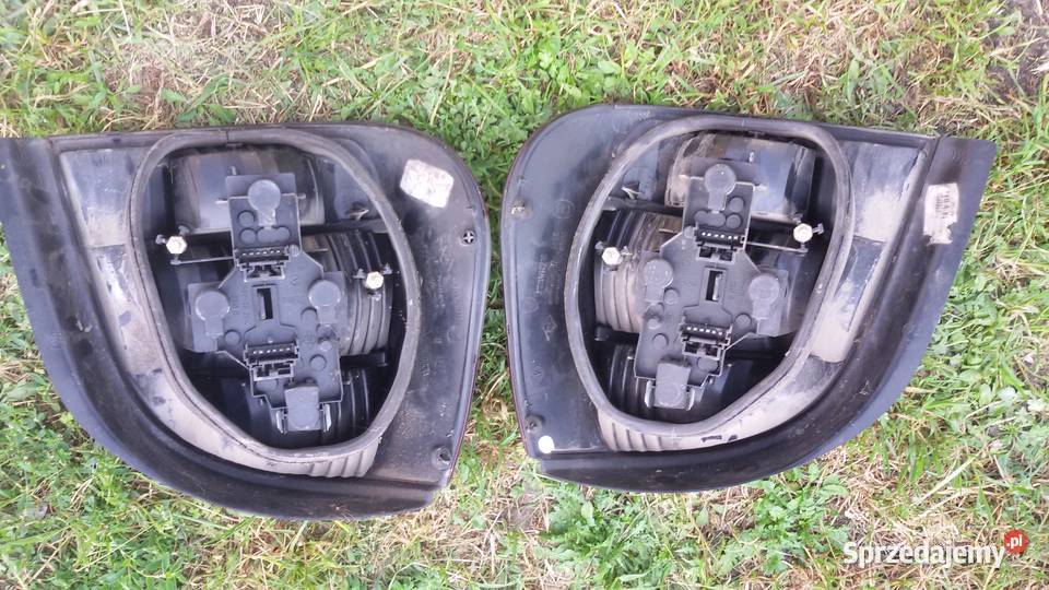lampy tylne renualt scenik 1 warmińsko-mazurskie Elbląg
