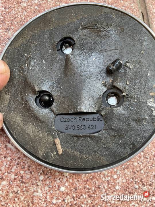 ZNACZEK EMBLEMAT 3V0853621A SKODA OCTAVIA 3 III osobowe Kozy