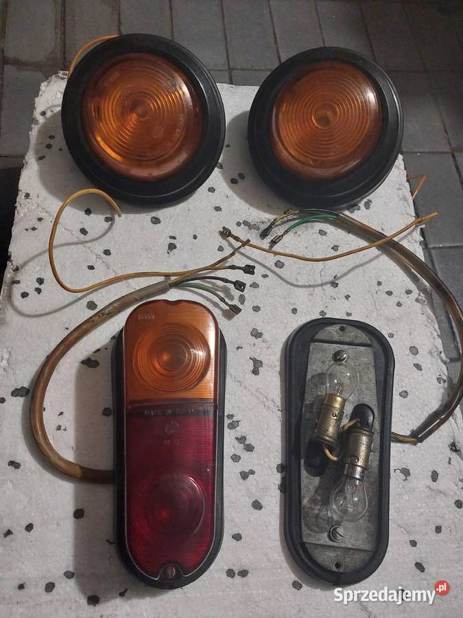 Lampy tylne i lampy kierunkowskazów przód Syrena osobowe Lampy tylne Piaski