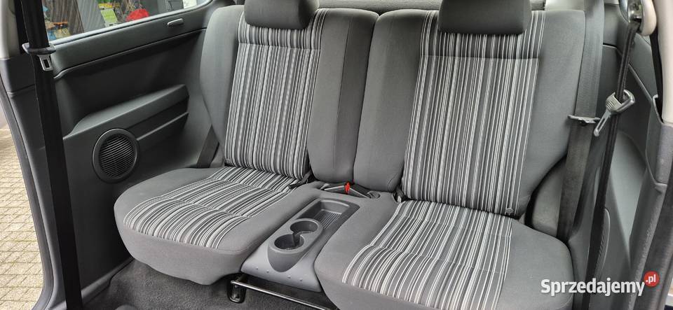 Sprzedam Volkswagen FOX 12 manualna